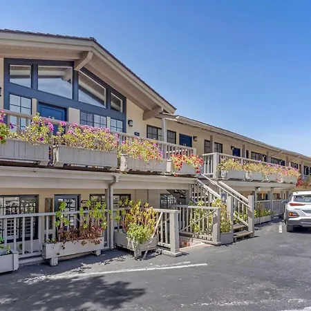Comfort Inn Carmel By The Sea-3