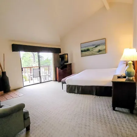 Adobe Inn-2